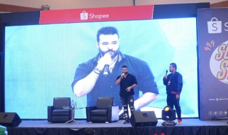 Austin St. John, aktor Amerika Serikat pemeran Ranger Merah dalam Mighty Morphin Power Rangers, menjadi bintang  tamu di Indonesia Comic Con 2019, Sabtu (12/10). 