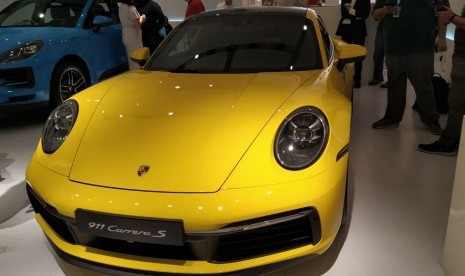 Porsche 911 generasi ke delapan, 922, diperkenalkan di Indonesia. 