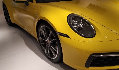 Porsche 911 generasi ke delapan, 922, diperkenalkan di Indonesia. 