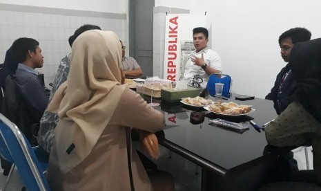 Bincang Sore Republika yang mengangkat tema Implikasi Pergerakan  Mahasiswa dalam Pembangunan Kenegaraan yang digelar di Kantor Republika  Yogyakarta, Rabu (23/10). 