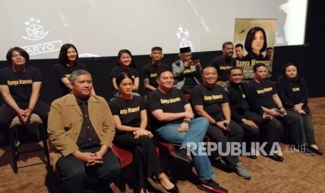 Divisi Humas Polri memproduksi film kedua berjudul 'Hanya Manusia' yang tayang di bioskop mulai 7 November 2019.