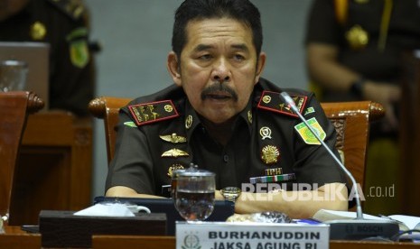 Jaksa Agung ST Burhanuddin mengikuti rapat kerja dengan Komisi III DPR di Kompleks Parlemen, Senayan, Jakarta, Kamis (7/11/2019).