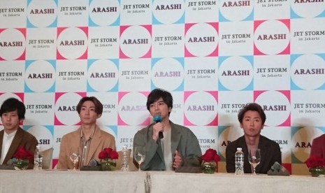 Grup musik ternama asal Jepang, Arashi