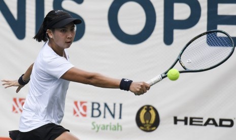 Petenis putri Indonesia Aldila Sutjiadi akan melakoni laga pertama tenis Indonesia di SEA Games 2019.