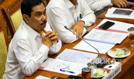 Kepala Badan Nasional Penanggulangan Terorisme (BNPT) Komjen Pol Suhardi Alius (kiri)  mengingatkan radikalisme juga menyasar kaum muda dan mahasiswa.