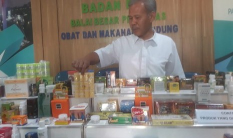 Obat Keras Banyak Beredar di Situs Penjualan Daring. Foto ilustrasi Balai Besar Pengawas Obat dan Makanan (BPOM) memusnahkan produk obat-obatan farmasi dan pangan ilegal.