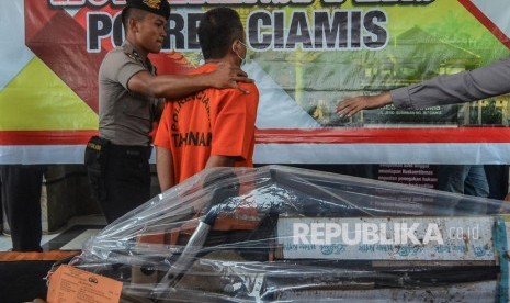 Ilustrasi tersangka. Polres Ciamis merilis kasus pencurian yang dilakukan oleh seorang mantan warga binaan atau narapidana (napi) yang mendapat asimilasi dalam rangka pencegahan penyebaran Covid-19 di dalam lembaga permasyarakatan (lapas).