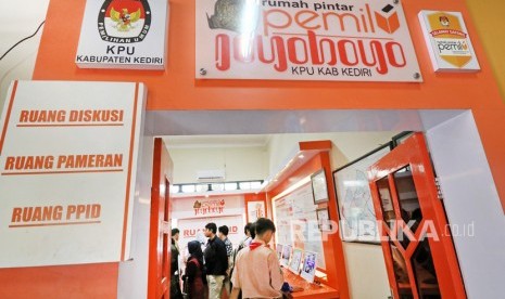 KPU Banjarnegara meningkatkan sosialisasi rumah pintar pada para pemilih pemula. Ilustrasi.