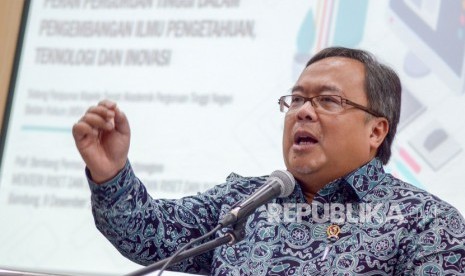 Menteri Riset dan Teknologi/Kepala Badan Riset dan Inovasi Nasional (BRIN), Bambang Permadi Soemantri Brodjonegoro mengatakan kampus harus meningkatkan manfaatnya untuk masyarakat sekitar. Foto: enteri Riset dan Teknologi Bambang Brodjonegoro 