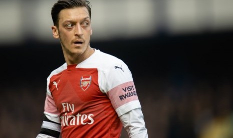 Gelandang Arsenal Mesut Oezil.