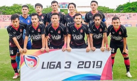  Skuat Persijap Jepara sebelum laga Babak 32 Besar Liga 3 Grup E di Stadion Gelora Bumi Kartini, Jepara, Senin (16/12).