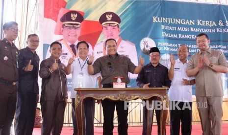 Warga Lalan Sambut Sukacita Kedatangan Bupati Muba Dodi Reza