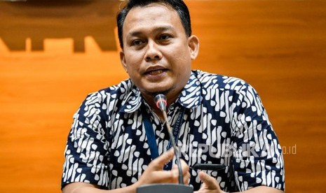 Ali Fikri 