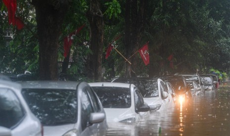 Mobil bekas yang pernah terendam banjir kemungkinan akan banyak beredar di pasaran.