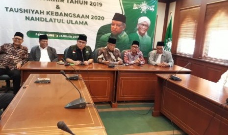 Jajaran Pengurus Besar Nahdlatul Ulama menyampaikan konferensi pers bertajuk 