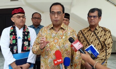 Menteri Perhubungan Budi Karya Sumadi 