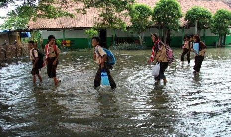 Tiga SD di Pasaman Barat Libur karena Banjir. Foto ilustrasi.