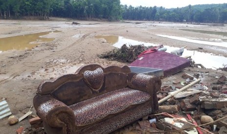 Kondisi Kampung Susukan Desa Bungurmekar, Lebak, Banten, pada Kamis (9/1), usai diterjang banjir bandang 1 Januari lalu.