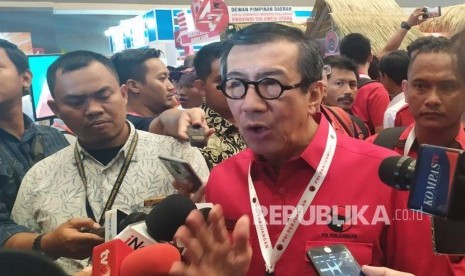 Menkumham Yasonna Laoly saat menghadiri Rakernas PDIP di JIExpo Kemayoran Jakarta Pusat, Ahad (12/1).