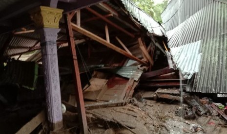 Bencana banjir bandang melanda di Malalo, Kecamatan Batipuh, Kabupaten Tanah Datar pada Jumat (17/1).