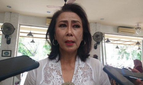 Yenti Ganarsih.