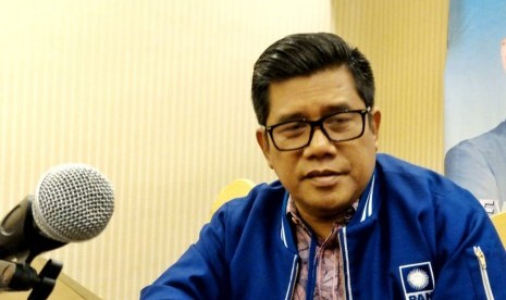 Politikus PAN yang berafiliasi dengan Mulfachri Harahap, Muslim Ayub