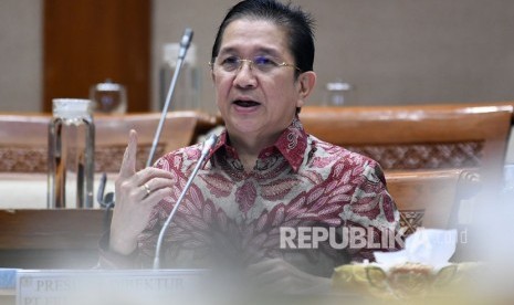 Dampak Pandemi Covid-19 memaksa pembangunan smelter PT Freeport Indonesia (PTFI) harus berhenti. Presiden Direktur PTFI, Tony Wenas menjelaskan sudah lima bulan ini tidak ada aktivitas apa apa di Gresik.