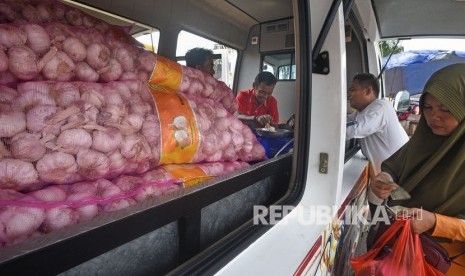 Kabupaten Purwakarta akan menggelar operasi pasar bawang putih dengan harga Rp 28 ribu per kilogram.