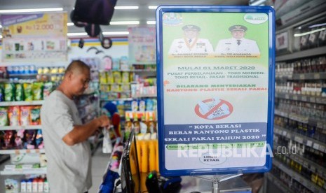 Berdasarkan peraturan AKB Wali Kota Bandung minimarket harus tutup pukul 21.00. Ilustrasi.