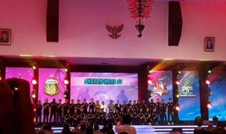 Bhayangkara FC melaunching tim dan jersey Liga 1 musim 2020, di Auditorium PTIK, Jakarta Selatan, Senin (24/2).