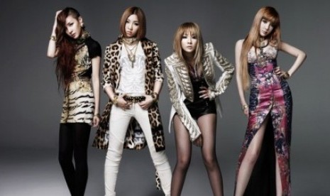 2NE1