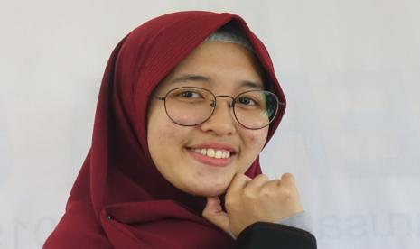 Mahasiswa Ilmu Komunikasi, Universitas Muhammadiyah Malang (UMM), Chano Paramita kembali meraih predikat Mahasiswa Berprestasi (Mawapres) UMM 2020.