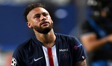 Neymar, salah satu pemain PSG yang positif Covid-19.