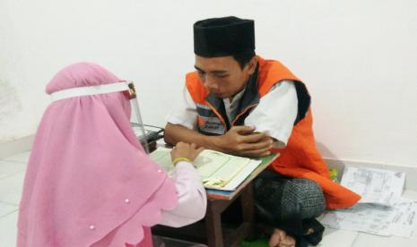 Kegiatan Rumah Quran dilaksanakan setiap hari Senin-Jumat pukul 15.30–18.30 dengan jumlah peserta sebanyak 15 Orang dan dimbimbing oleh dua orang pengajar.