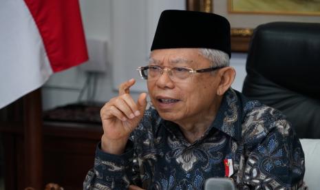 Wakil Presiden (Wapres) Ma’ruf Amin mengharapkan pelaku usaha mikro kecil dan menengah (UMKM) menjadi bagian dari rantai nilai industri halal global. 