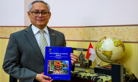 Duta Besar Republik Indonesia untuk Federasi Rusia merangkap Republik Belarus, Jose Tavares mendorong para pengusaha dan pebisnis Rusia untuk berinvestasi di Ibu Kota Nusantara (IKN).