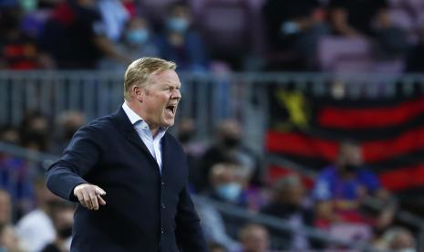 Pelatih kepala Barcelona Ronald Koeman.