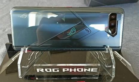 Asus ROG Phone 5s Pro 