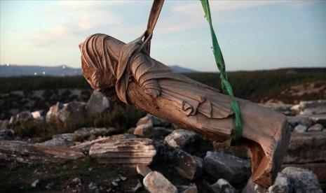 https://www.aa.com.tr/en/culture/archeologists-unearth-2-000-year-old-statues-in-western-turkey/2450974