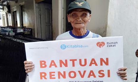 Rumah Zakat menyalurkan bantuan renovasi rumah jompo yang terletak di RW 9 Kesunean Selatan, Kelurahan Kesepuhan, Kecamatan Lemahwungkuk, kota Cirebon.