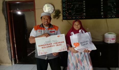 Rumah Zakat menyalurkan BLK untuk Darti Wahyuni.