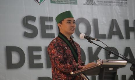 Raihan Ariatama.  Ketua Umum PB HMI, Raihan Ariatama, menilai Polri telah bekerja maksimal tangani kasus Brigadir J.  