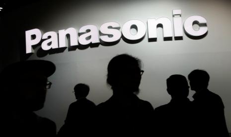 Logo Panasonic. Panasonic akan menghentikan produksi penanak nasi atau rice cooker di Jepang setelah hampir enam dekade.