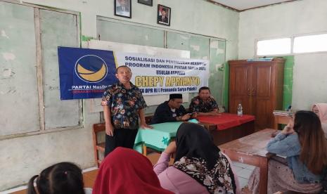 BeasiswaSosialisasi dan Penyaluran Beasiswa PIP Tahun 2022 Usulan Aspirasi Anggota DPR RI Milenial GP NasDem di SDN Mekarjaya Kec Tambakdahan kab Subang, Jumat (22/7/2022)