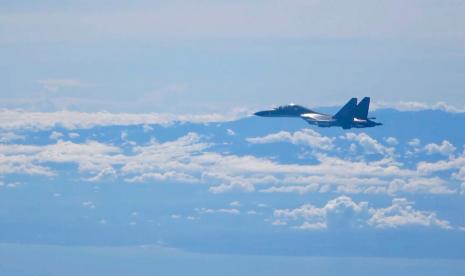 Militer Taiwan untuk pertama kalinya menembak jatuh drone sipil tak dikenal yang masuk ruang udara mereka di dekat pulau kecil di lepas pantai China. 