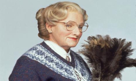 Mendiang aktor Robin Williams saat memerankan Mrs Doubtfire. Dalam film yang memenangkan nominasi Academy Award itu, Williams beradu akting dengan Pierce Brosnan.