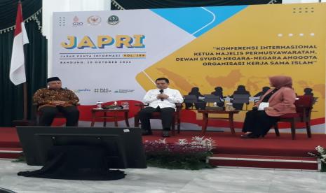 Sekretaris Jenderal MPR RI, Prof.Dr. Ma