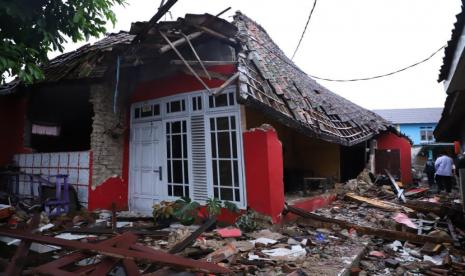 Puluhan Penyuluh Agama Islam dan Penghulu mengikuti pembekalan tim trauma healing di Kankemenag Kabupaten Cianjur, Rabu (23/11/2022) sore. 