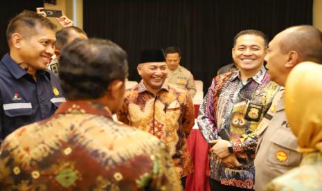 Pj Bupati Muba Apriyadi Mahmud dalam kesempatan Kunjungan Kerja Dirjen Migas Kementerian Energi dan Sumber Daya Mineral di Polda Sumatera Selatan Dalam Rangka Pembahasan Terkait Illegal Drilling di Gedung Presisi Polda Sumatera Selatan, Jumat (20/1/2023).