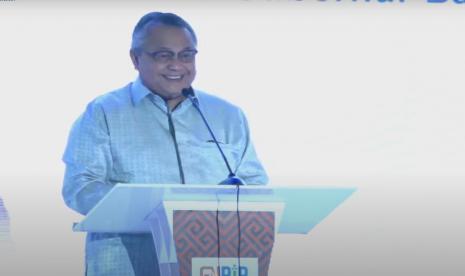 Gubernur Bank Indonesia Perry Warjiyo. Perry memproyeksikan inflasi kembali ke dalam sasaran di bawah empat persen mulai September 2023.